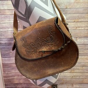 Vintage boho tooled leather purse crossbody bag floral buckle adjustable strap